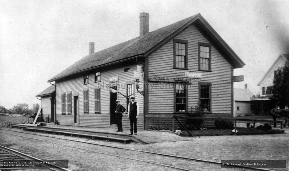 Postcard: Grafton, New Hampshire Station